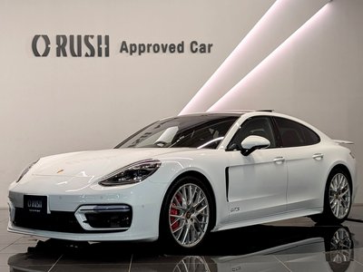 PORSCHE PANAMERA - 8