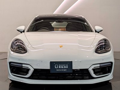 PORSCHE PANAMERA - 9