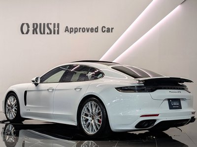 PORSCHE PANAMERA - 6