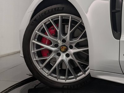 PORSCHE PANAMERA - 10