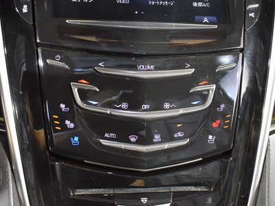 2019 Cadillac ESCALADE — миниатюра 14