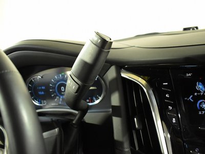 2019 Cadillac ESCALADE — миниатюра 15