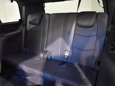 2019 Cadillac ESCALADE — миниатюра 17