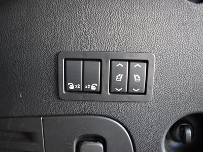2019 Cadillac ESCALADE — миниатюра 26