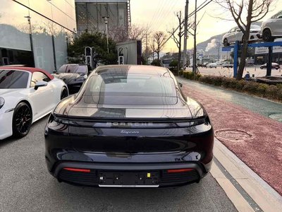 2024 Porsche TAYCAN 照片 6
