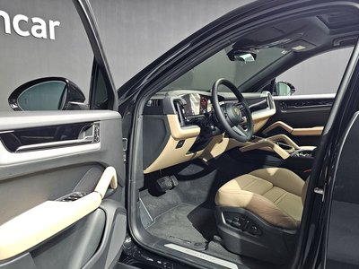 صورة مصغرة 13 لـ 2025 Porsche CAYENNE