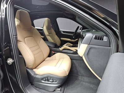 صورة مصغرة 16 لـ 2025 Porsche CAYENNE