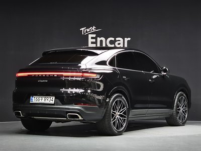 صورة 3 لـ 2025 Porsche CAYENNE