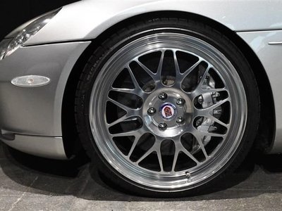 صورة 8 لـ 2004 MERCEDES-BENZ SLR MCLAREN