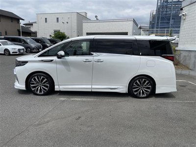 TOYOTA ALPHARD - 4