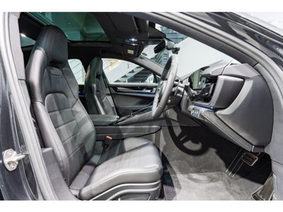 PORSCHE PANAMERA - 3