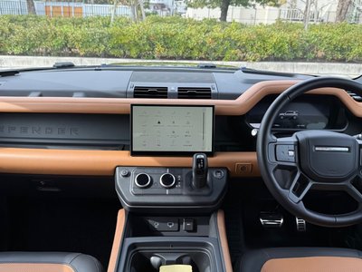 LAND ROVER DEFENDER 110 X 3.0L D300 - 5