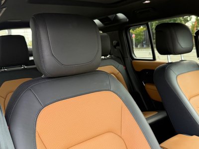 LAND ROVER DEFENDER 110 X 3.0L D300 - 6