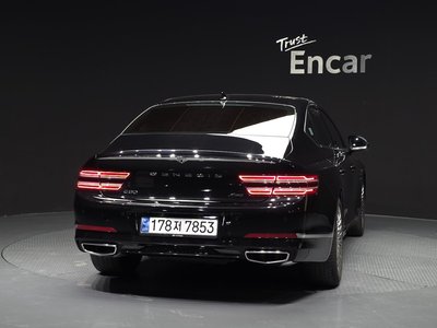 GENESIS G80 (RG3) - 4