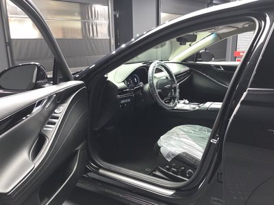 GENESIS G80 (RG3) - 10