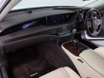 2019 Lexus LS 缩略图 12