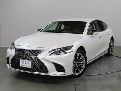 صورة 1 لـ 2019 Lexus LS