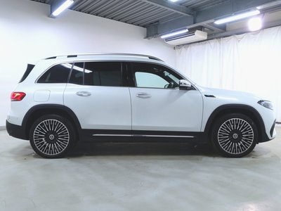 MERCEDES-BENZ EQB - 8