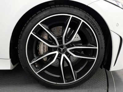 MERCEDES-BENZ CLS - 6