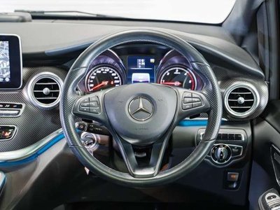 MERCEDES-BENZ V-CLASS - 10
