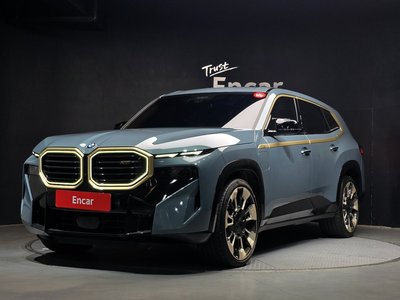 BMW XM - 1