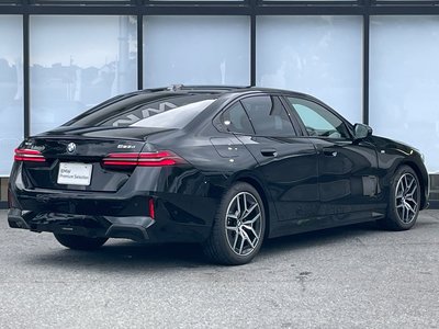 2026 BMW 5 SERIES — фото 4