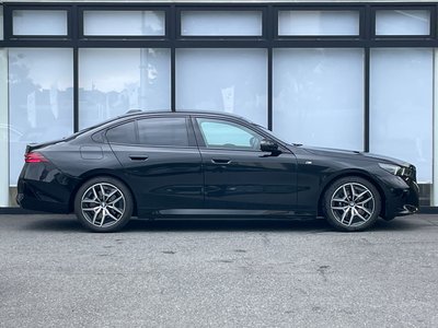 2026 BMW 5 SERIES 缩略图 13