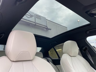 2026 BMW 5 SERIES 照片 6