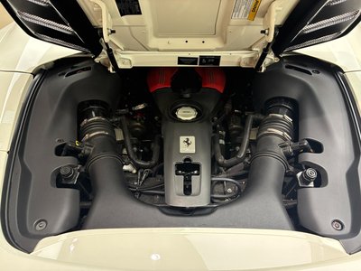 2019 Ferrari 488 SPIDER — миниатюра 14