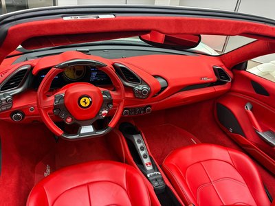 2019 Ferrari 488 SPIDER — миниатюра 12