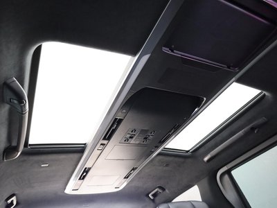 2025 Toyota ALPHARD — фото 6