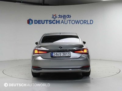 2024 LEXUS ES 照片 3