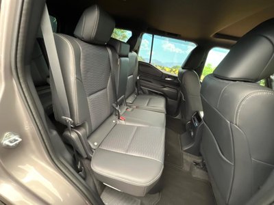 TOYOTA LAND CRUISER 250 - 8