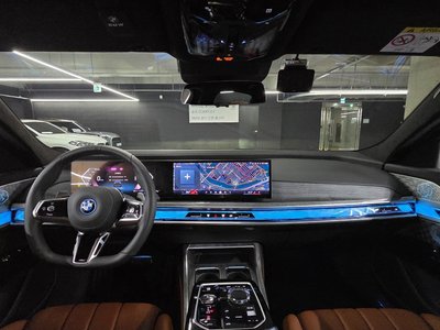 BMW 7 SERIES - 5
