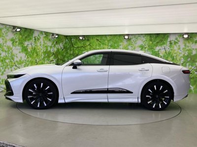 TOYOTA CROWN CROSSOVER - 3