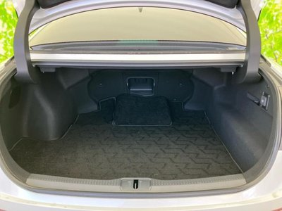 TOYOTA CROWN CROSSOVER - 9