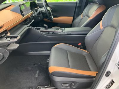 TOYOTA CROWN CROSSOVER - 7