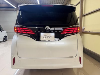 TOYOTA ALPHARD - 6
