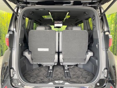 2024 Toyota ALPHARD — миниатюра 12