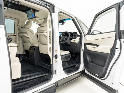 صورة مصغرة 18 لـ 2024 Lexus LM