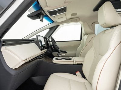 صورة مصغرة 34 لـ 2024 Lexus LM