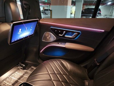 MERCEDES-BENZ EQS - 5