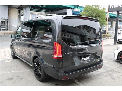 2024 Mercedes-BENZ V-CLASS photo 6