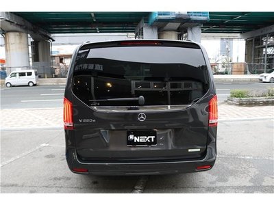2024 Mercedes-BENZ V-CLASS photo 5