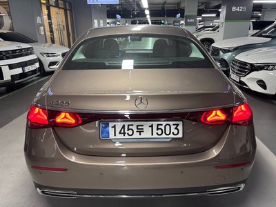 MERCEDES-BENZ E-CLASS - 7