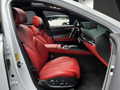 GENESIS G80 (RG3) - 10