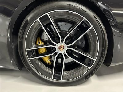 PORSCHE 911 - 9