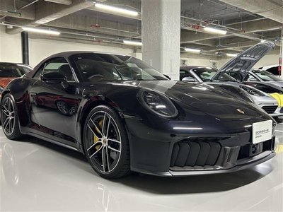 PORSCHE 911 - 4
