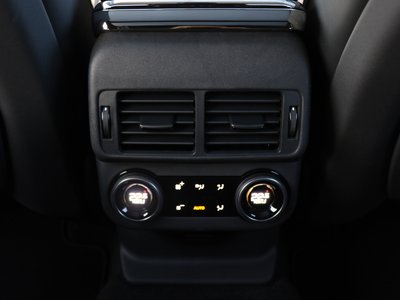صورة مصغرة 126 لـ 2024 LAND Rover RANGE ROVER VELAR
