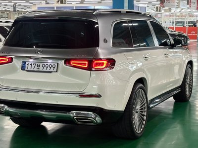 MERCEDES-BENZ GLS - 4
